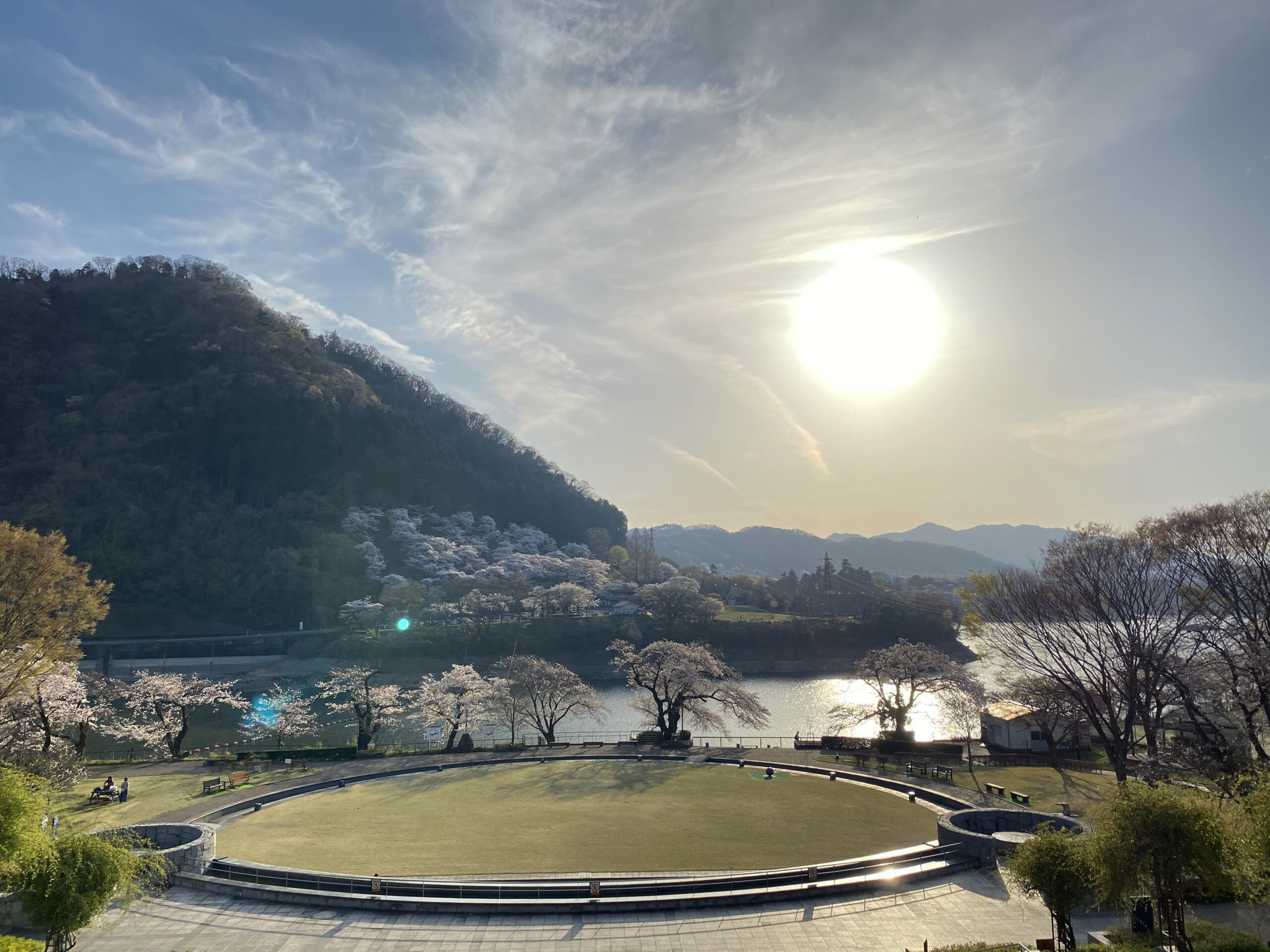 Tsukui Lake Shiroyama Park (Tsukuiko Shiroyama Park)