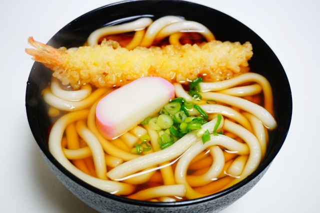 Udon (うどん)